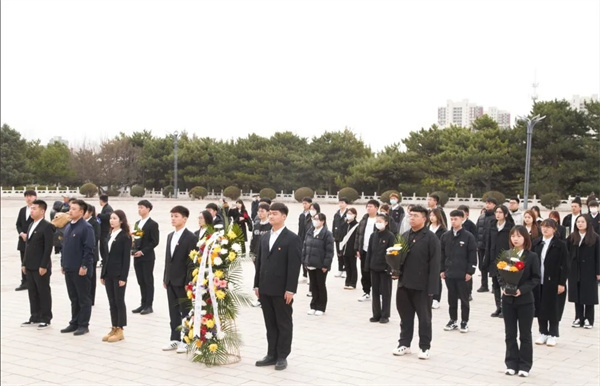 1687936048324889.jpg 1.jpg