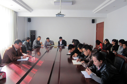 伟德召开2014届毕业生就业工作人员动员会议