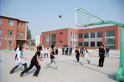 外国语教学部第一届“迎新杯”3+2篮球赛