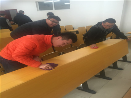 土木工程与环境科学教学部“学雷锋”活动系列报道（三）